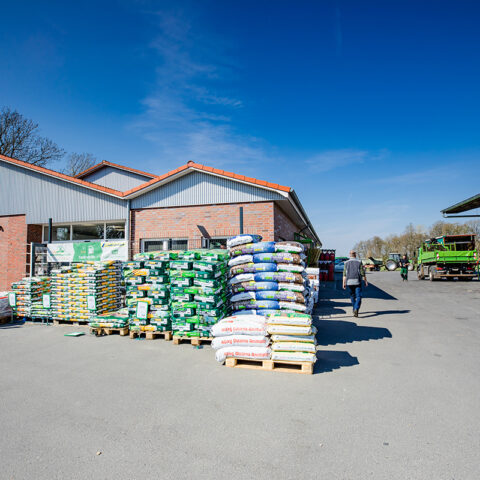 rwg-wesermarsch-standorte-eckfleth-lager-draussen