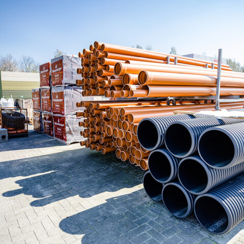 rwg-wesermarsch-standorte-hahn-lehmden-draussen-rohre