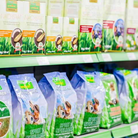 rwg-wesermarsch-baustoffhandel-garten-lager-futtersaecke