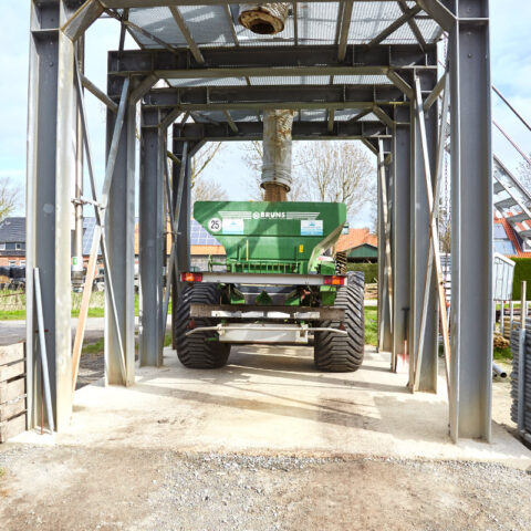 rwg-wesermarsch-futter-pflanzenbau-maschine